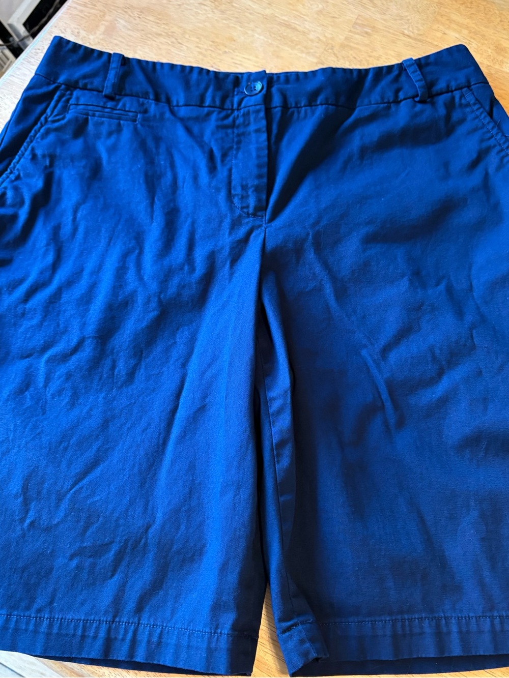 Talbots Women’s Navy Blue Bermuda Walking Shorts Size 10